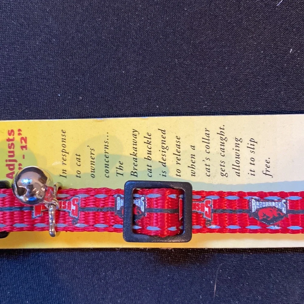 NEW - Arkansas Razorbacks Breakaway Cat Collar